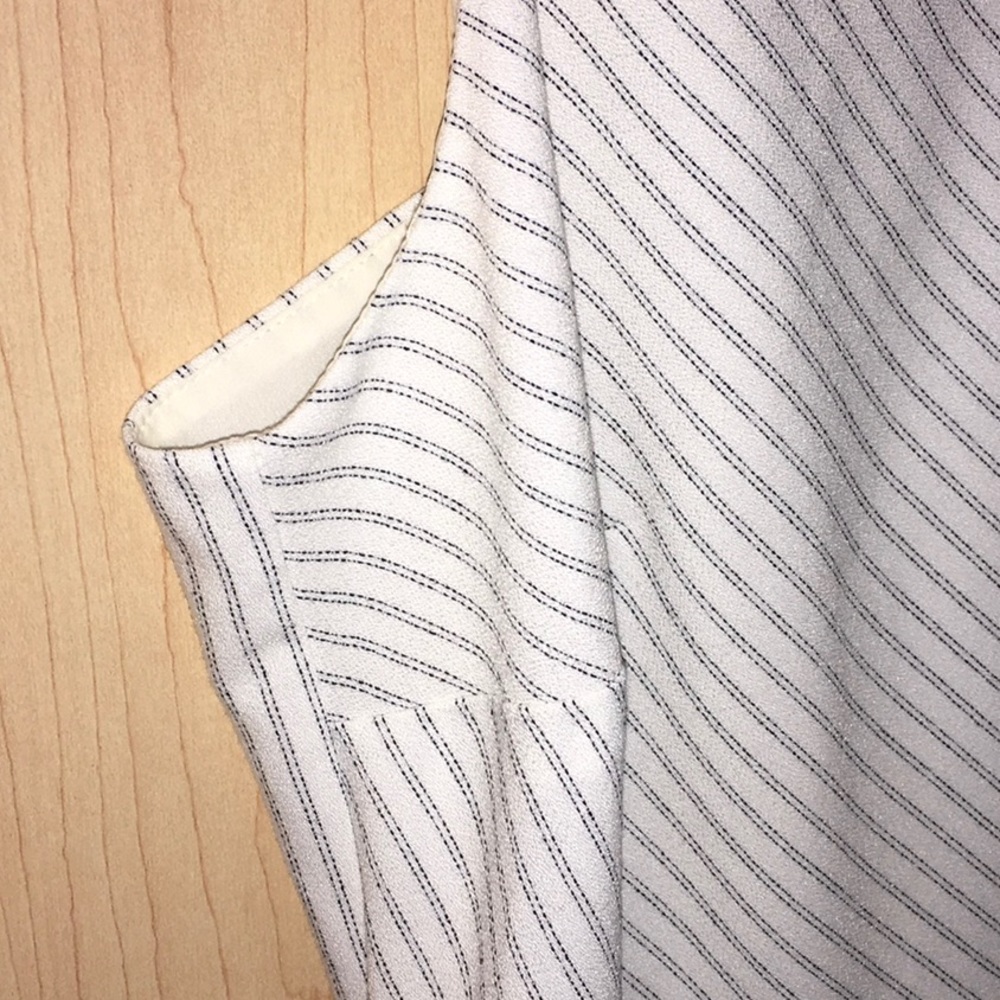 BR Blue and white striped dress - Picture 4 of 7